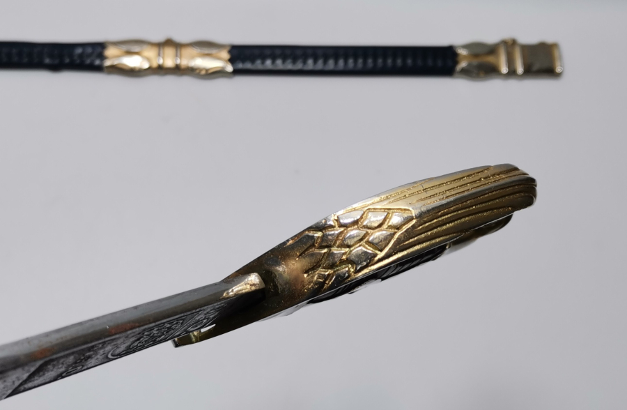 BOYNUZ SAPLI NADİR HAVACI SUBAY KILICI