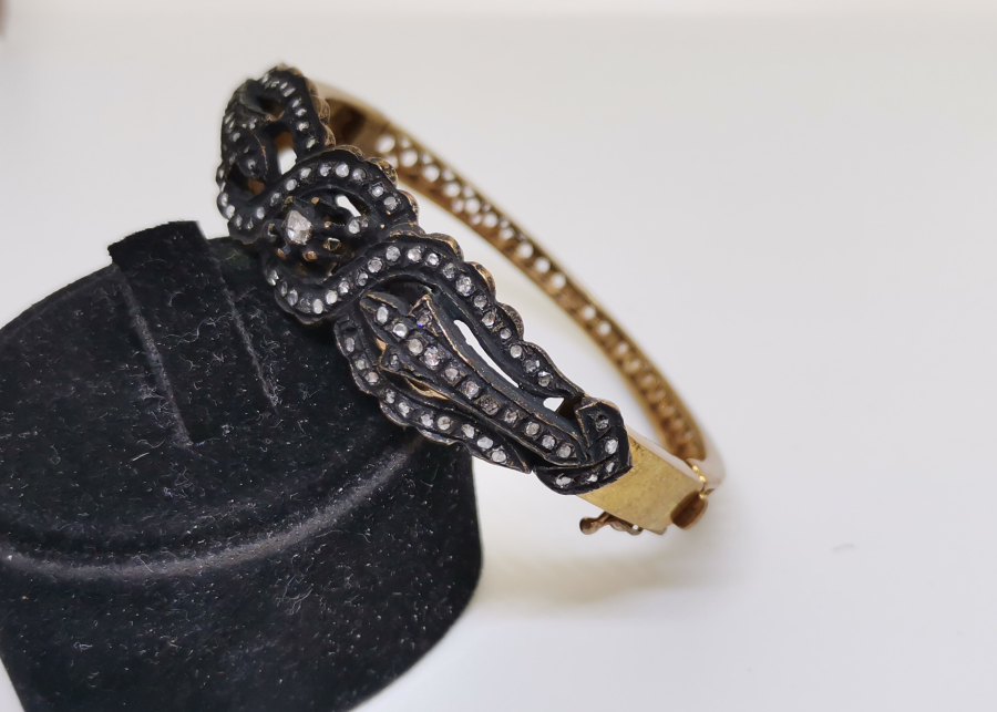 ELMAS TAŞLI ÖZEL YAPIM BİLEZİK - BİLEKLİK