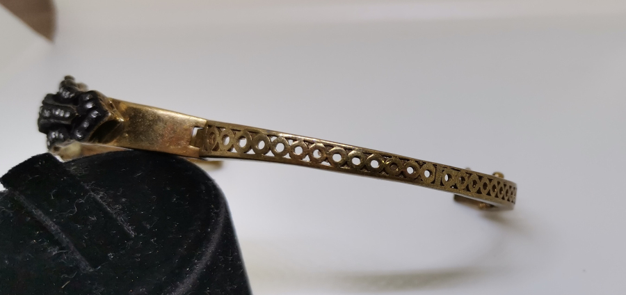 ELMAS TAŞLI ÖZEL YAPIM BİLEZİK - BİLEKLİK