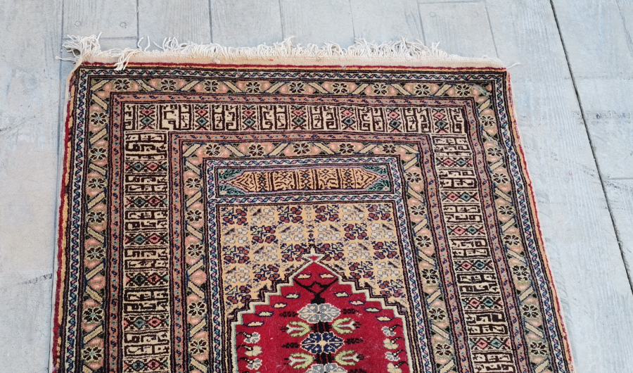 OSMANLI DÖNEMİ EL DOKUMA KUFİ YAZILI KAYSERİ SECCADE