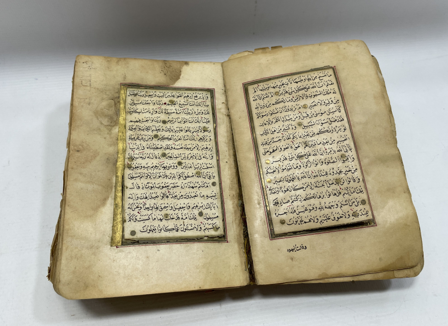 OSMANLI DÖNEMİ EL YAZMA ÇOK NADİR TEZHİPLİ KETEBELİ VE TARİHLİ KUR'AN -I KERİM