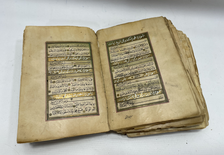 OSMANLI DÖNEMİ EL YAZMA ÇOK NADİR TEZHİPLİ KETEBELİ VE TARİHLİ KUR'AN -I KERİM