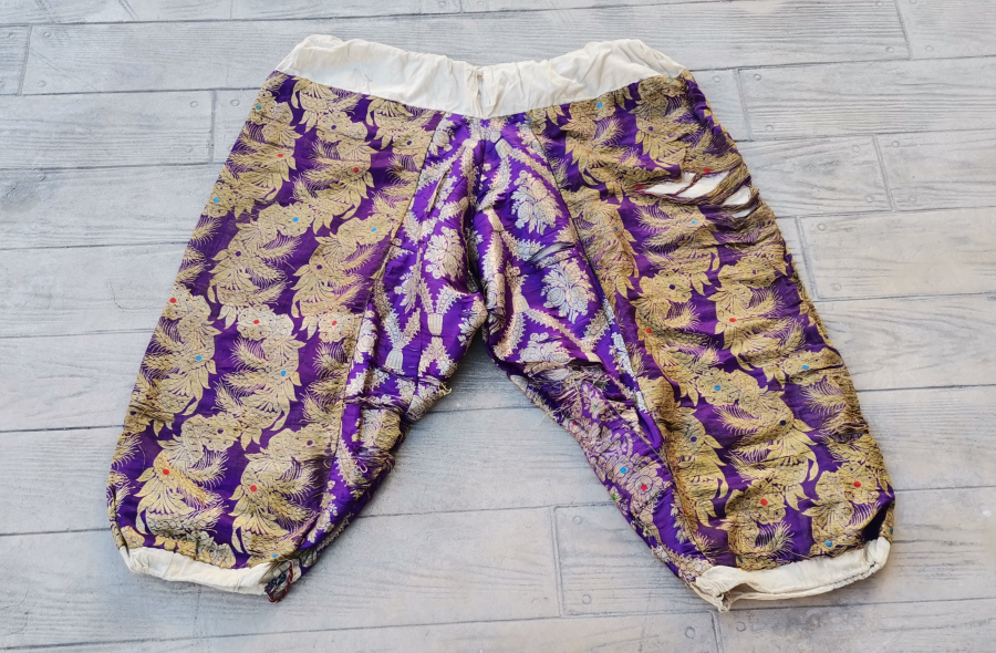 OSMANLI DÖNEMİ HEREKE İŞİ İPEK ÜZERİ GÜMÜŞ SIRMALI GELİN ŞALVARI