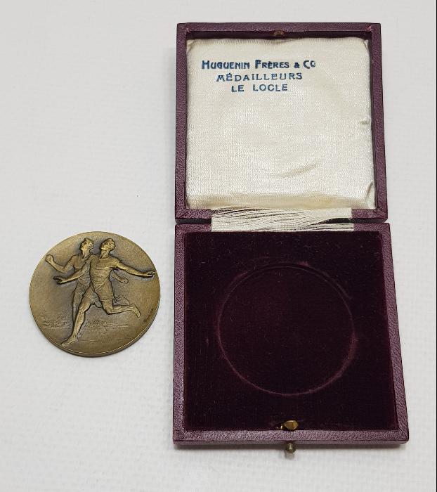 1922 TARİHLİ ORJİNAL KUTUSUNDA FRANSA-İSVİÇRE CENEVE ATLETİZM MADALYASI 