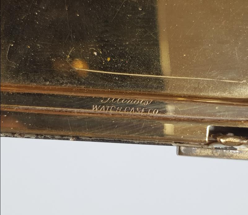 2. DÜNYA SAVAŞI DÖNEMİ ÜST DÜZEY HEDİYE NADİR FORMDA SAATLİ PUDRİYER 