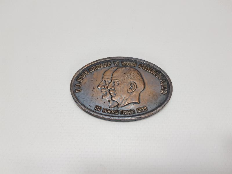T.C.D.D. 1939 SİVAS LOKOMOTİF VE VAGON ATELYESİNİN AÇILIŞI ANISINA BASILMIŞ NADİR MADALYA