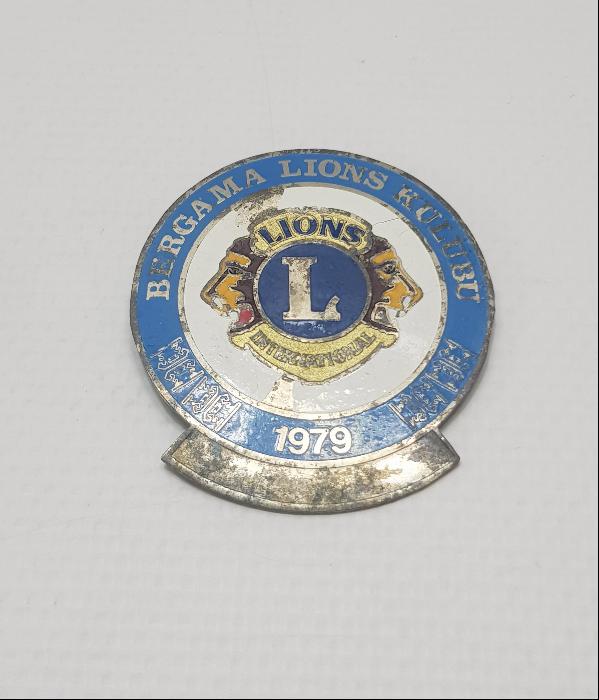 1979 BERGAMA LİONS KULÜBÜ ROZETİ 
