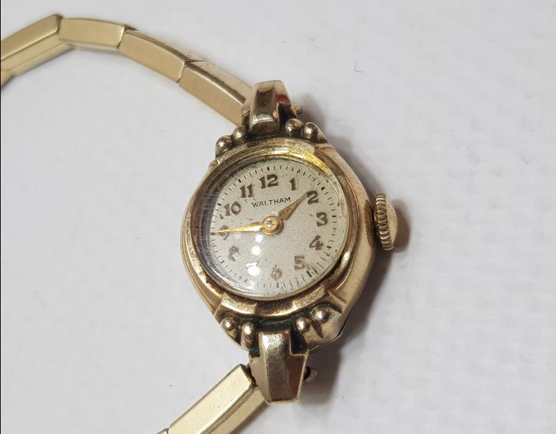 ALTIN KAPLAMA WALTHAM BAYAN KOL SAATİ  