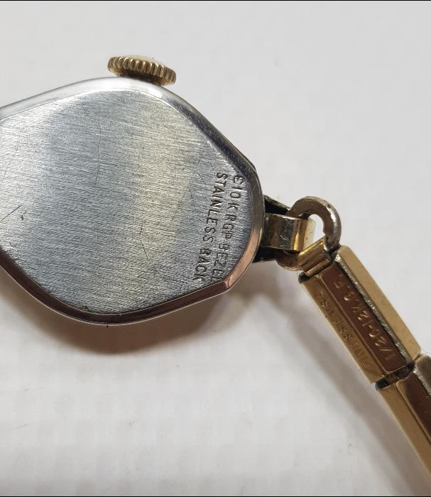 ALTIN KAPLAMA WALTHAM BAYAN KOL SAATİ  