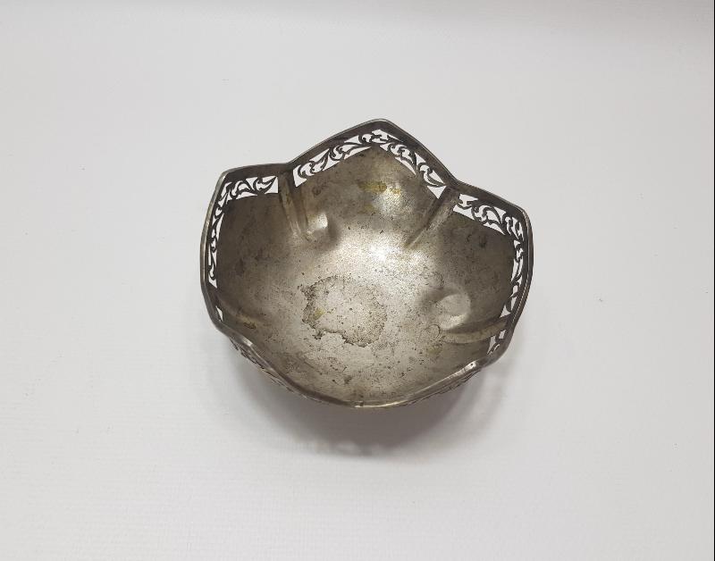 ANTİKA ASLAN AYAKLI GÜMÜŞ ŞEKERLİK 