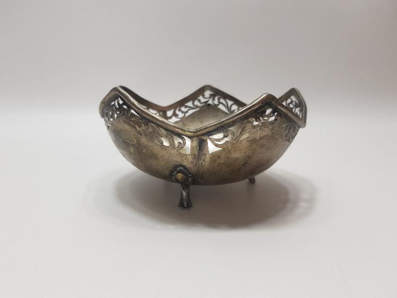 ANTİKA ASLAN AYAKLI GÜMÜŞ ŞEKERLİK 