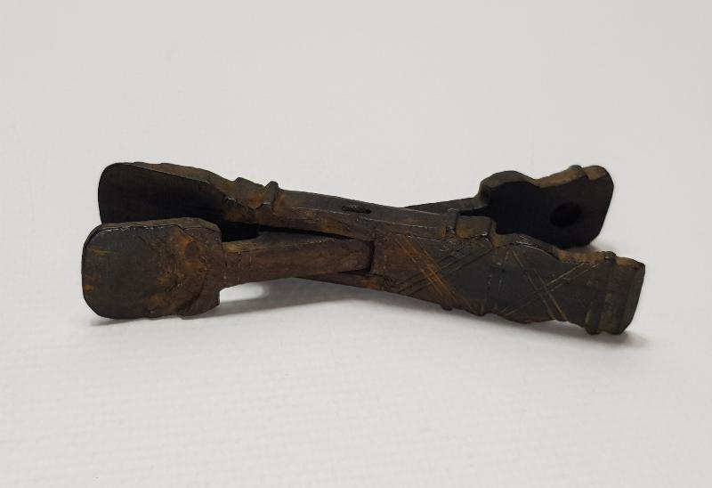 OSMANLI DÖNEMİ NADİR FORMDA AHŞAP KUYUMCU TERAZİSİ 