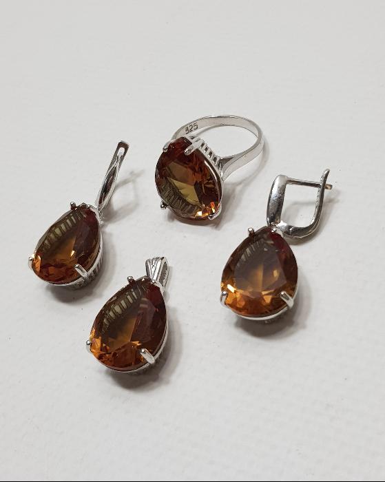 ZULTANİT TAŞLI GÜMÜŞ TAKI SETİ