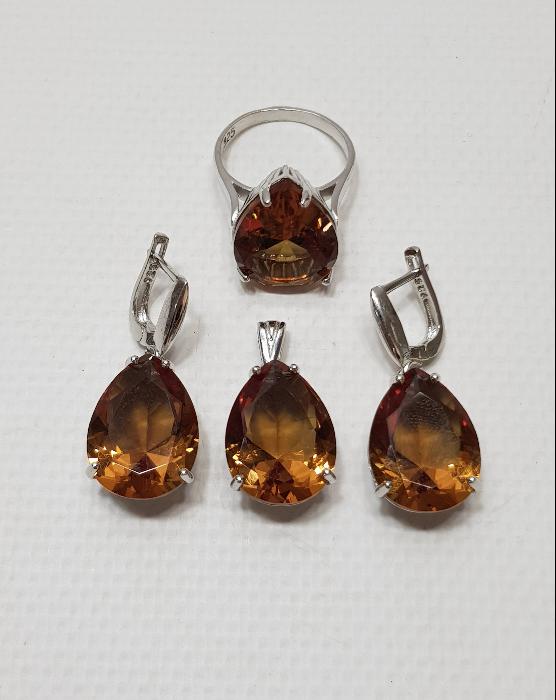 ZULTANİT TAŞLI GÜMÜŞ TAKI SETİ