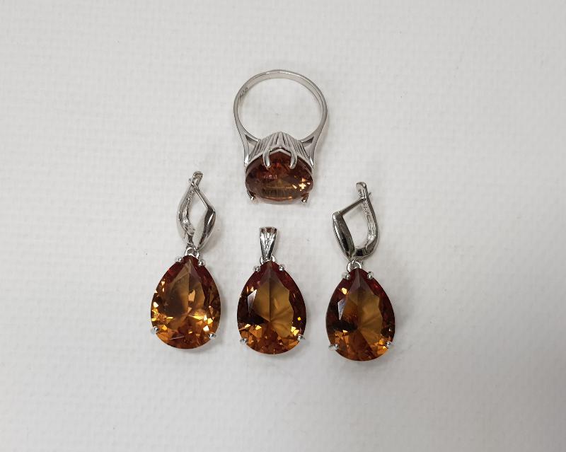 ZULTANİT TAŞLI GÜMÜŞ TAKI SETİ