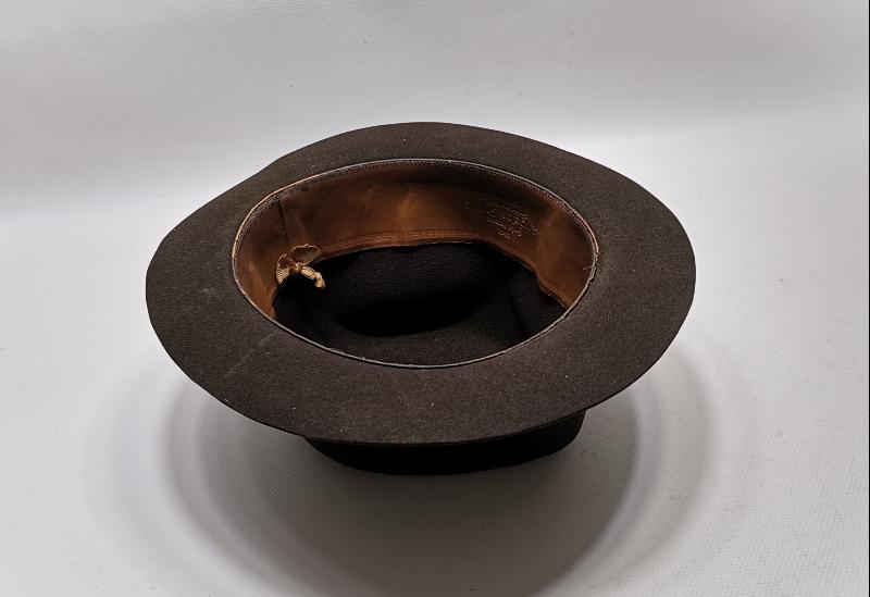 1930'LAR GALATA BÜYÜK ŞAPKA MAĞAZASI ANGELOS RUSOS'TAN BORSALİNO MELON ŞAPKA