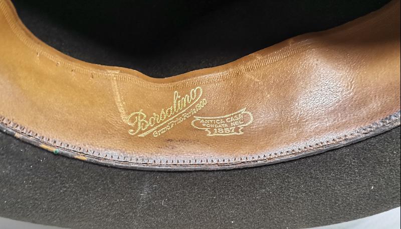 1930'LAR GALATA BÜYÜK ŞAPKA MAĞAZASI ANGELOS RUSOS'TAN BORSALİNO MELON ŞAPKA