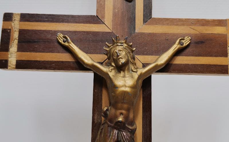 ANTİKA HIRİSTİYAN İŞİ ÇARMIHA GERİLMİŞ HAZRETİ İSA HAYKELİ