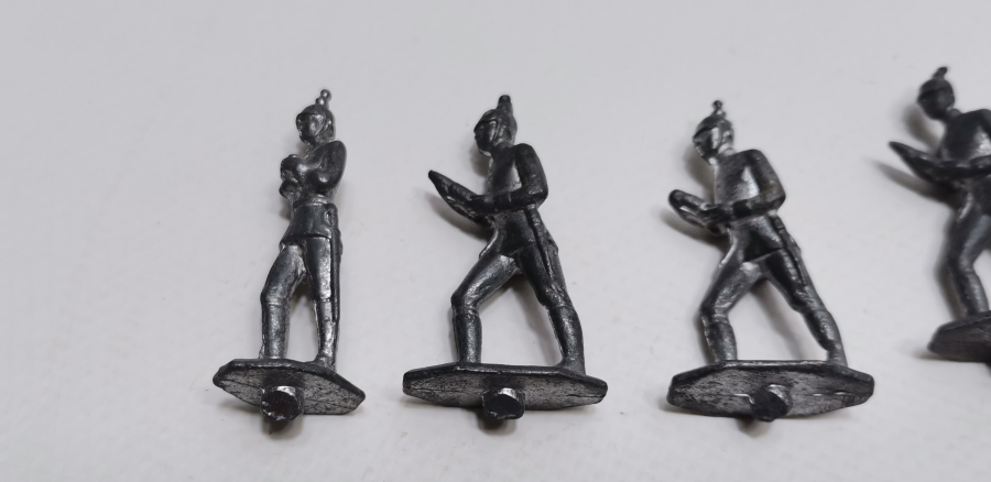 ANTİKA KURŞUN ASKER LOTU