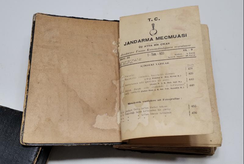 1933-1934 TARİHLİ CİLTLENMİŞ JANDARMA MECMUASI