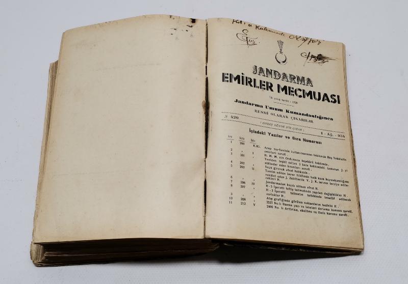 1933-1934 TARİHLİ CİLTLENMİŞ JANDARMA MECMUASI