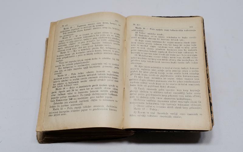 1933-1934 TARİHLİ CİLTLENMİŞ JANDARMA MECMUASI