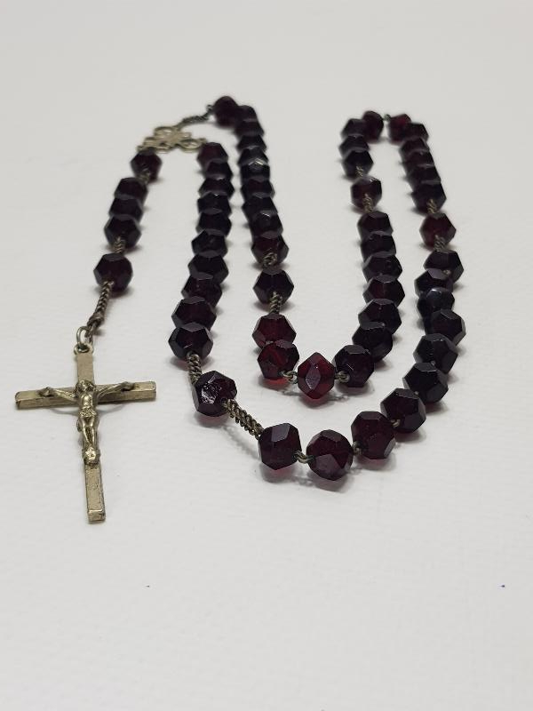 ANTİKA LAL TAŞI PAPAZ TESPİHİ