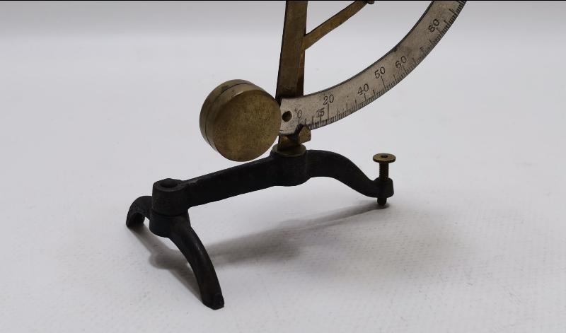 ANTİKA POSTA TERAZİSİ