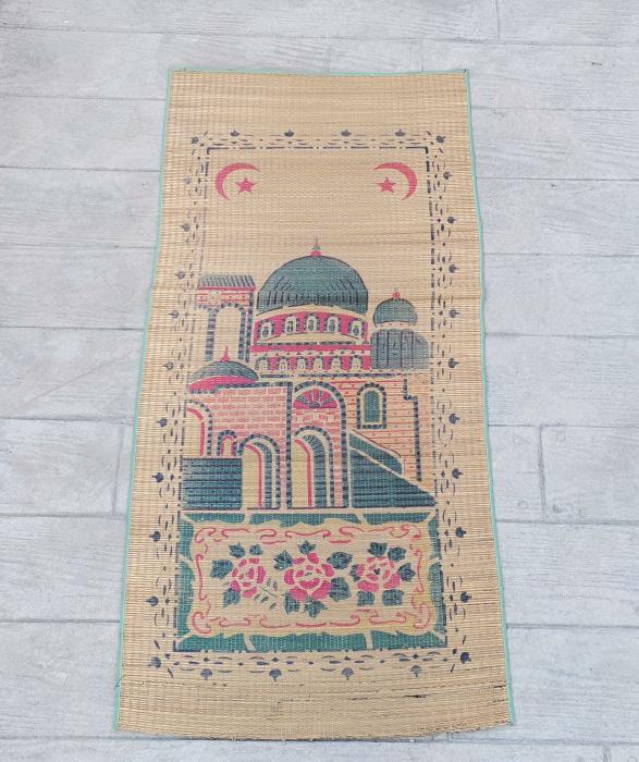 AY YILDIZLI VE CAMİ GÖRSELLİ HASIR SECCADE