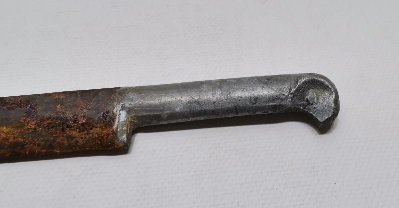 KARTAL BAŞI SAPLI ANTİKA SALDIRMA BIÇAK