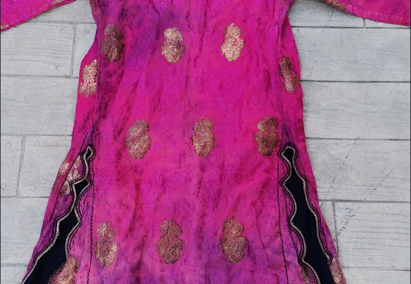 OSMANLI DÖNEMİ ALTIN SIRMA İŞLMELİ İPEK ELMASİYE ÜÇ ETEK 