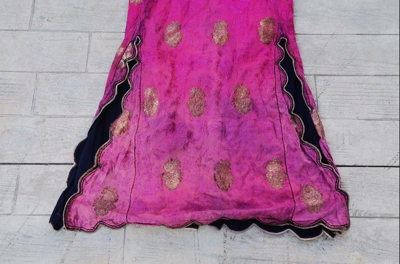 OSMANLI DÖNEMİ ALTIN SIRMA İŞLMELİ İPEK ELMASİYE ÜÇ ETEK 