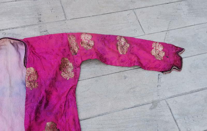 OSMANLI DÖNEMİ ALTIN SIRMA İŞLMELİ İPEK ELMASİYE ÜÇ ETEK 