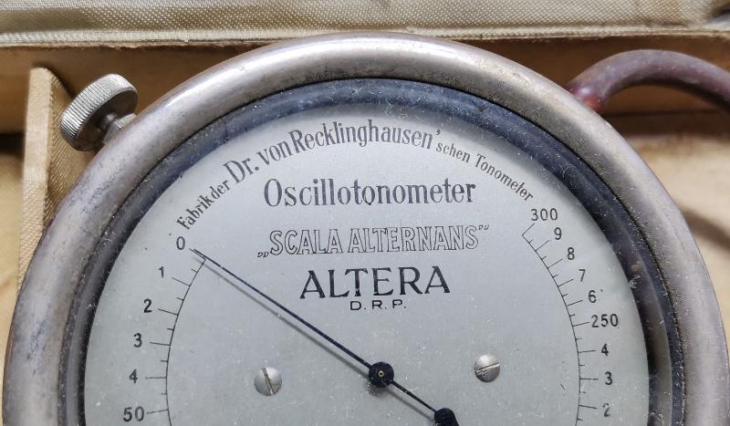 OSMANLI TIP TARİHİ: I.M.FARHI ISTANBUL YAZILI KUTUSU İÇİNDE TANSİYON ALETİ