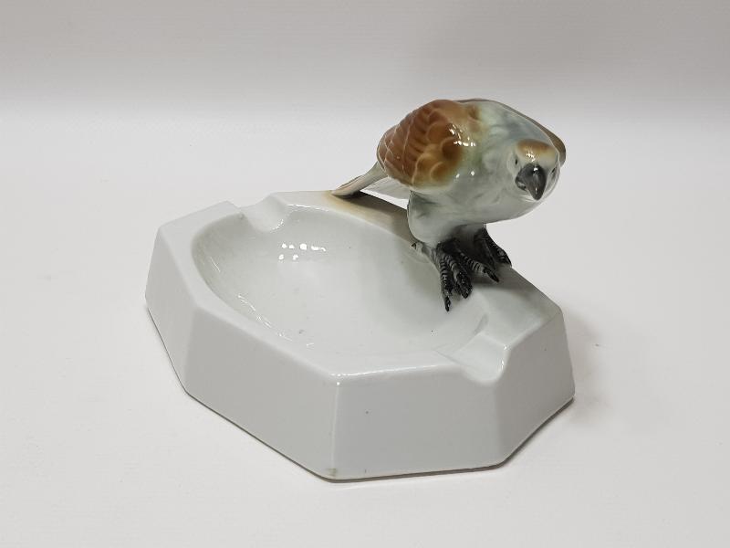 CARL SCHEİDİG KUŞ APLİKLİ PORSELEN KÜL TABLASI