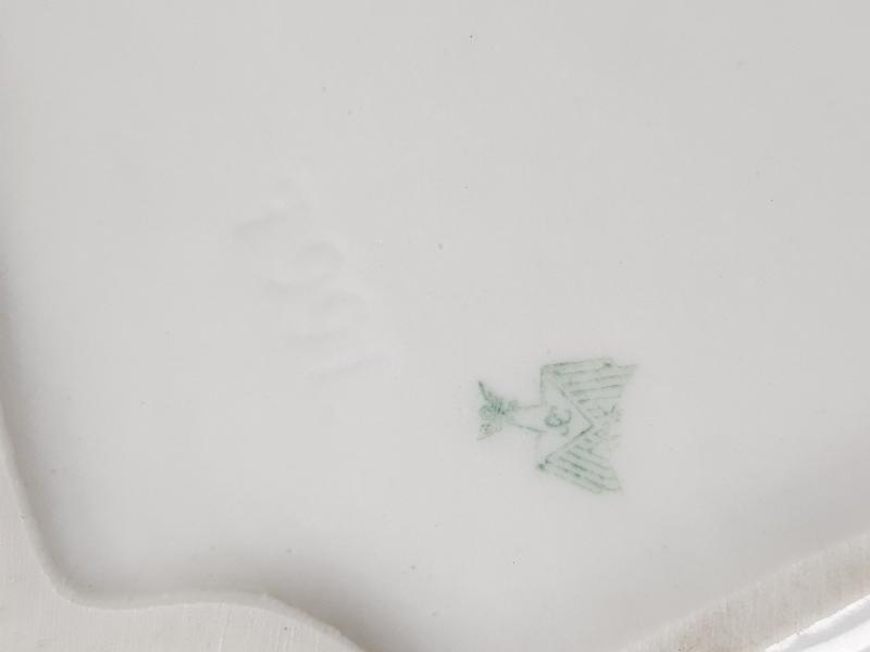 CARL SCHEİDİG KUŞ APLİKLİ PORSELEN KÜL TABLASI