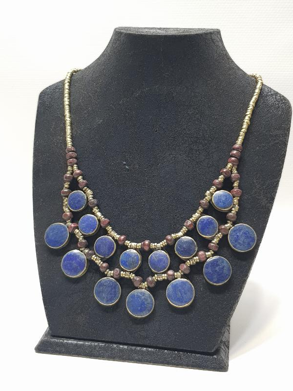 DOĞAL TAŞLARLA SÜSLÜ ANTİKA TÜRKMEN TAKISI