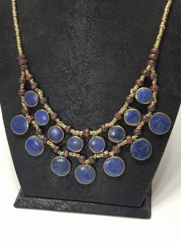 DOĞAL TAŞLARLA SÜSLÜ ANTİKA TÜRKMEN TAKISI