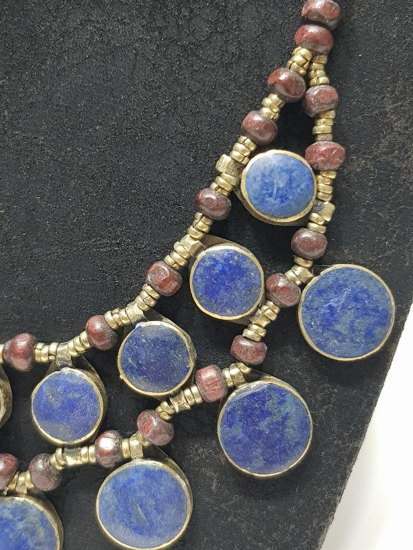 DOĞAL TAŞLARLA SÜSLÜ ANTİKA TÜRKMEN TAKISI