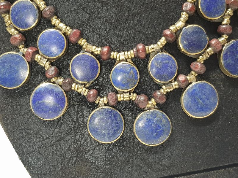 DOĞAL TAŞLARLA SÜSLÜ ANTİKA TÜRKMEN TAKISI