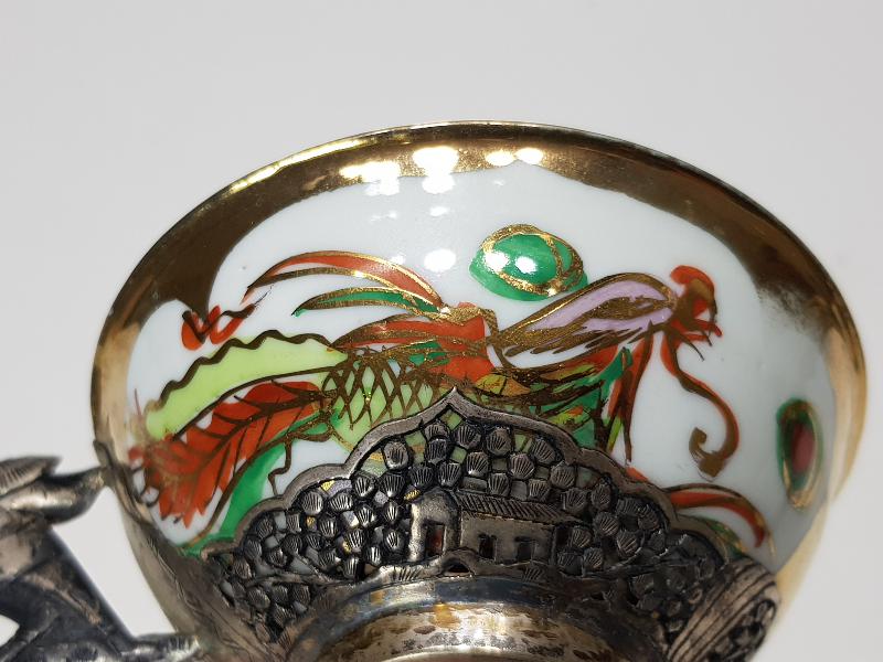 ESKİ JAPON İŞİ GÜMÜŞ & PORSELEN SAKE FİNCANI