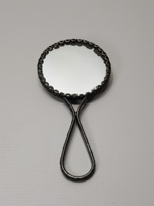 LIMOGES PORSELEN EL AYNASI