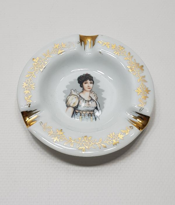 NAPOLYON'UN EŞİ JOSEPHINE RESİMİ LIMOGES PORSELEN KÜL TABLASI