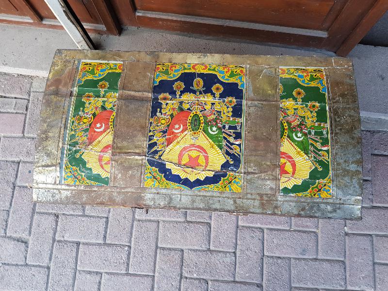 OSMANLI DEVLET ARMALARIYLA SÜSLÜ ÇEYİZ SANDIĞI