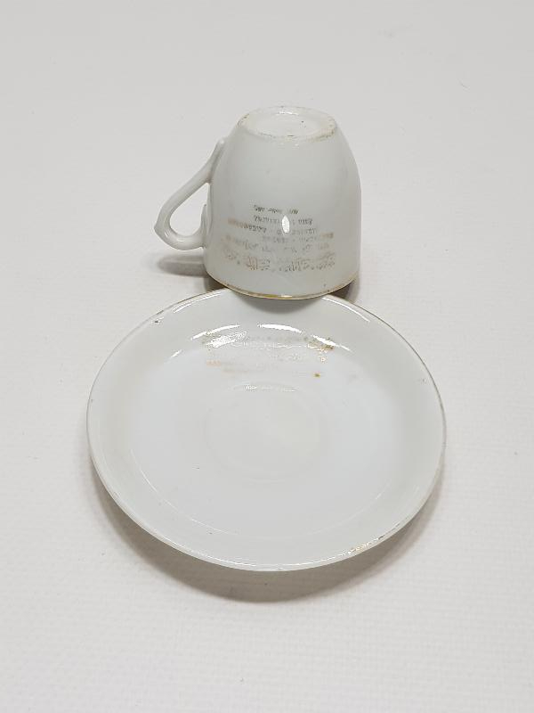 OSMANLI DÖNEMİ MEŞRUTİYET TEMALI OSMANLICA VE YUNANCA YAZILI KAHVE FİNCANI