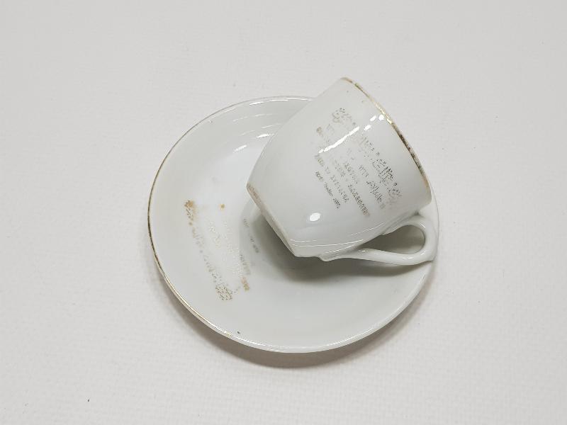 OSMANLI DÖNEMİ MEŞRUTİYET TEMALI OSMANLICA VE YUNANCA YAZILI KAHVE FİNCANI