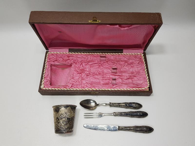 OSMANLI DÖNEMİ RUMCA İNİSİYALLİ GÜMÜŞ KAPLAMA SEYAHAT TAKIMI