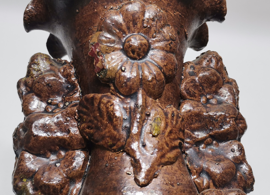 ANTİKA ÇANAKKALE İŞİ ANTİKA ROZETLİ VAZO