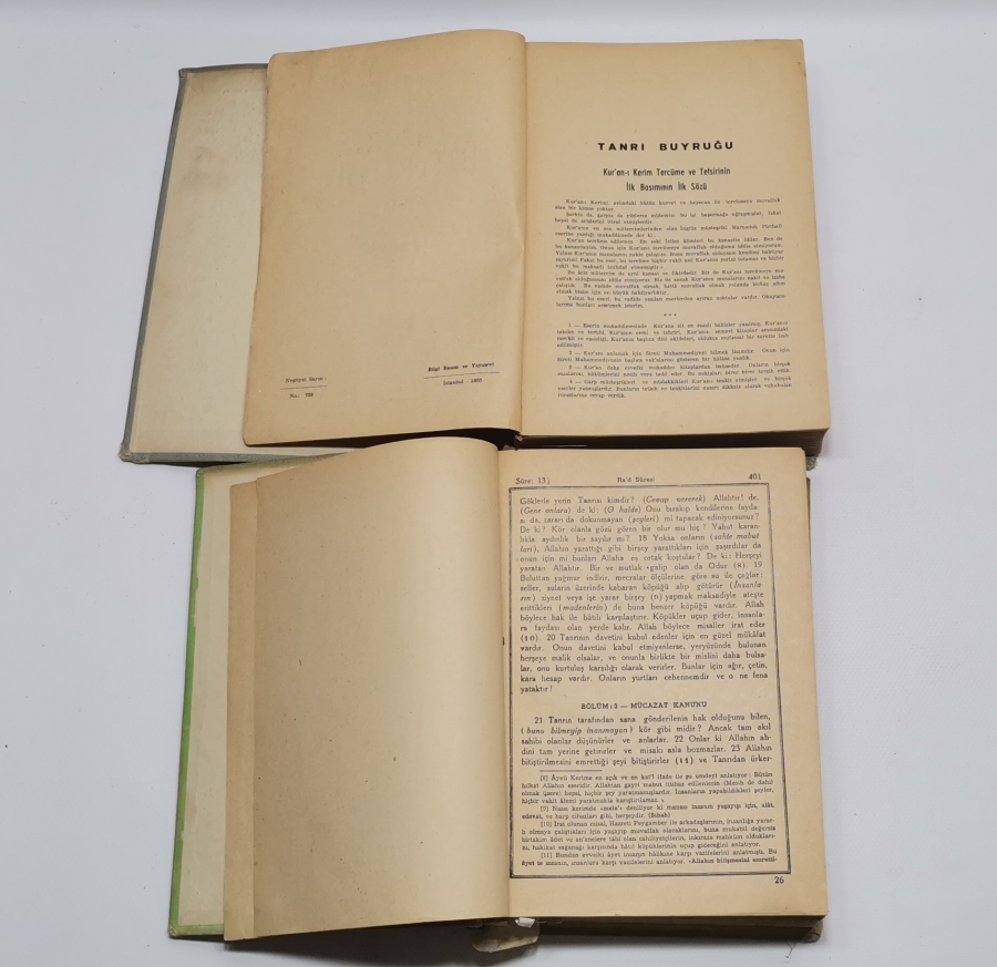 ARAPÇA'NIN YASAK OLDUĞU DÖNEMDE BASILMIŞ ''TANRI BUYRUĞU'' KUR'AN -I KERİM MEALİ