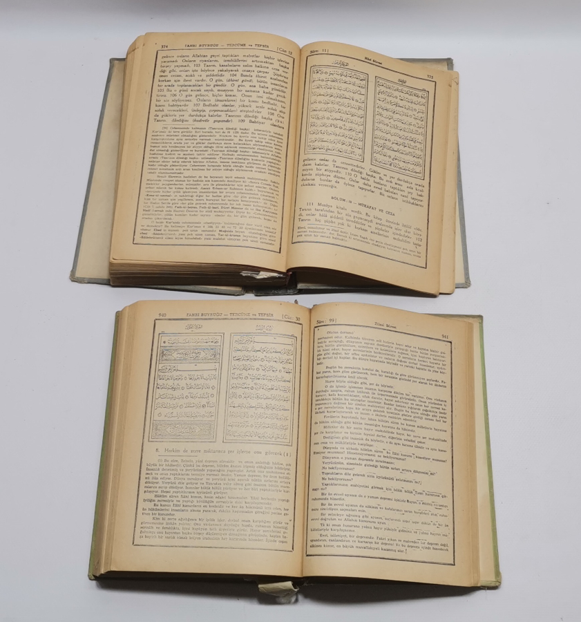 ARAPÇA'NIN YASAK OLDUĞU DÖNEMDE BASILMIŞ ''TANRI BUYRUĞU'' KUR'AN -I KERİM MEALİ